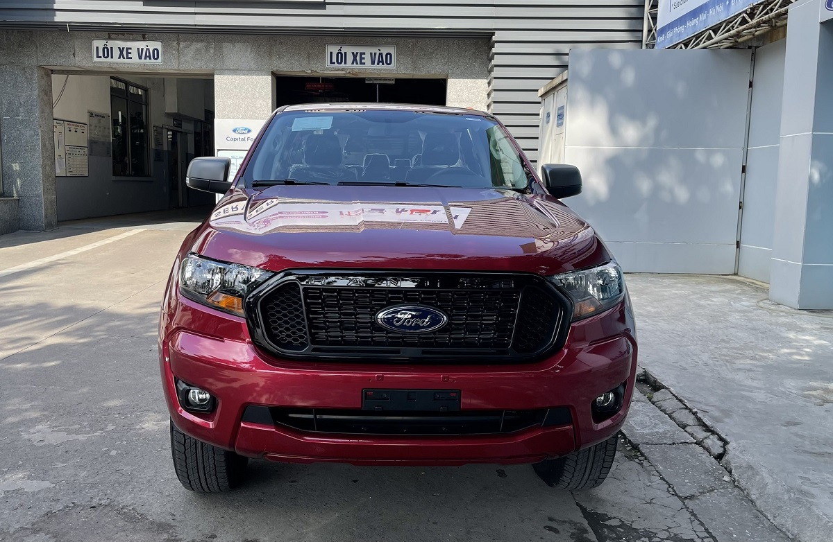 Ranger xls đỏ