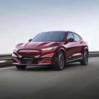 Ford Mustang Mach-E Premium AWD
